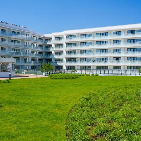Lighthouse - Polanki Aqua - Prestige Apartment