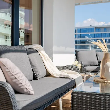 Lighthouse - Polanki Aqua - Prestige קולובז'ג