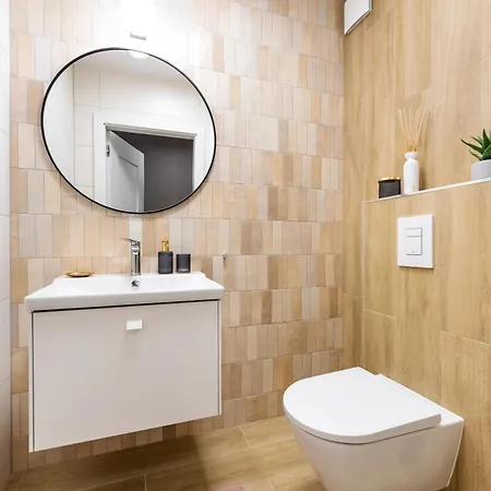 Lighthouse - Polanki Aqua - Prestige Apartment